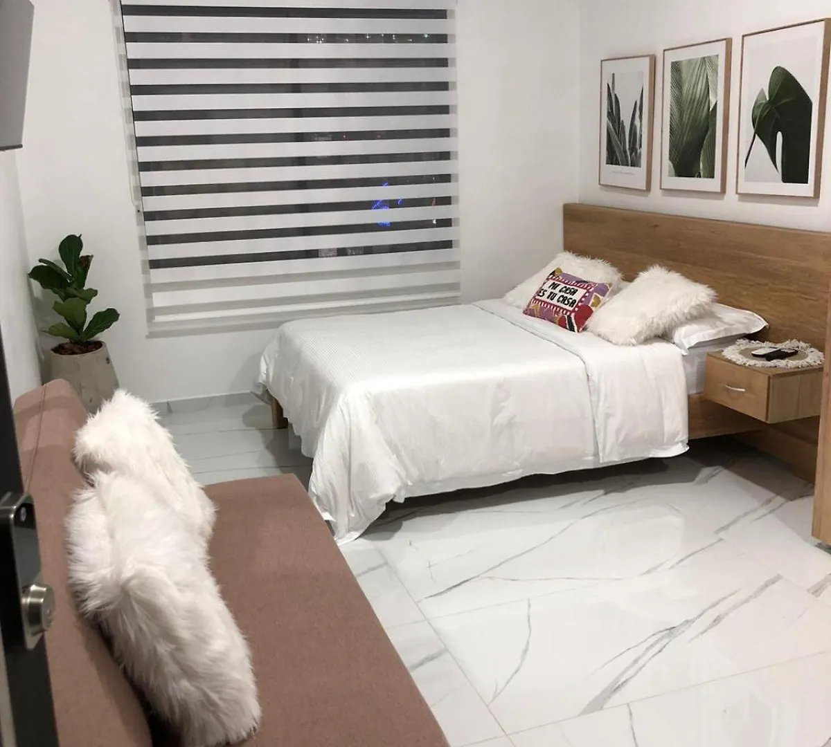 Aparta Estudio 205- Casa Bendita Medellin Apartment