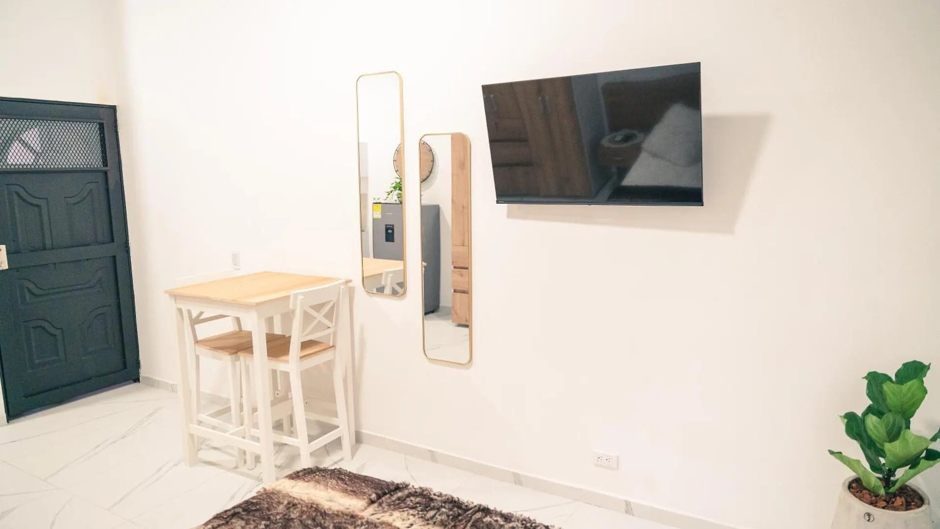 Aparta Estudio 205- Casa Bendita Medellín Colombia